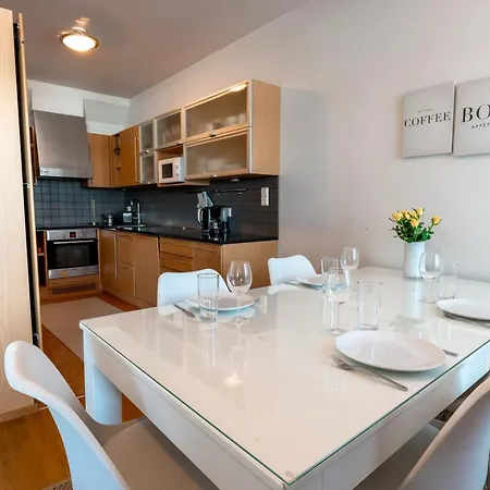 2ndhomes Luxury 2br Rooftop Terrace With Sauna In Kamppi Center