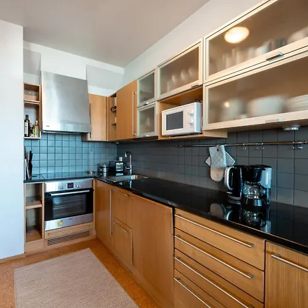 2ndhomes Luxury 2br Rooftop Terrace With Sauna In Kamppi Center Appartement Helsinki