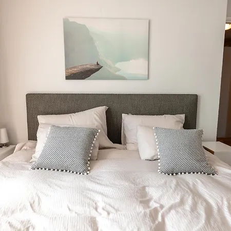 2ndhomes Luxury 2br Rooftop Terrace With Sauna In Kamppi Center *
