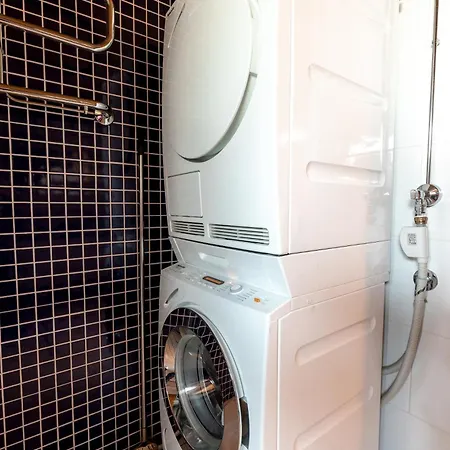 2ndhomes Luxury 2br Rooftop Terrace With Sauna In Kamppi Center Appartement Helsinki